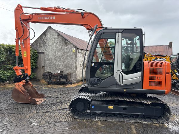 Zaxis 70